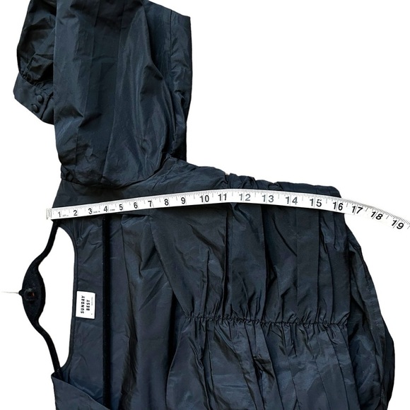 Aritzia Sunday Best Petal Blouse - Picture 16 of 16